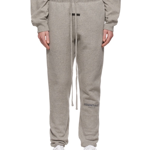 ✅ NWT UNISEX Fear of God Essentials Grey Dark Heather Oat joggers pants - Picture 1 of 6